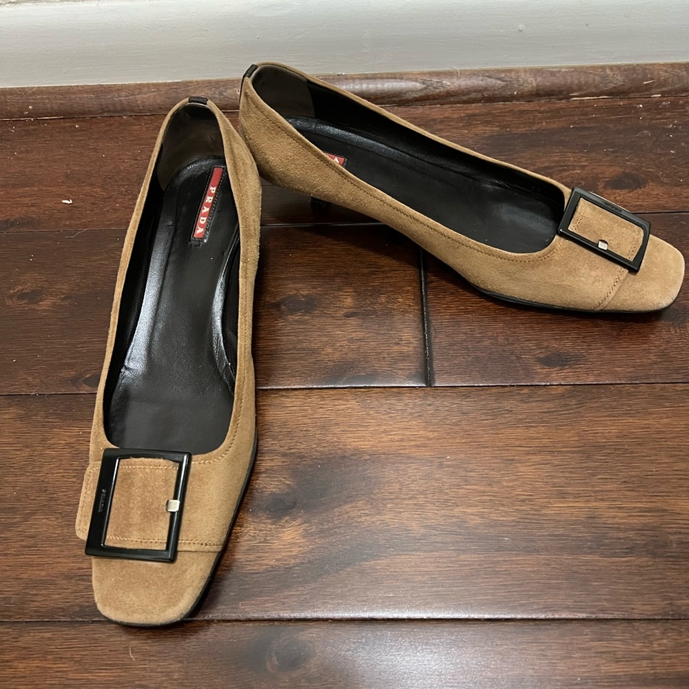 Prada Kitten Heel Brown Suede Buckle Loafer, 39